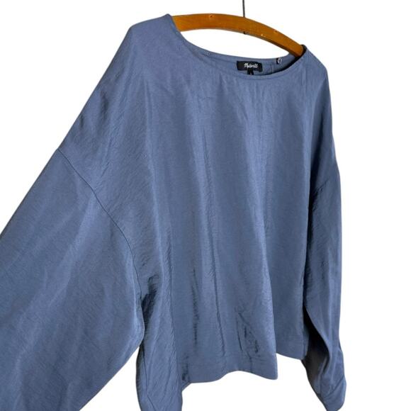 Madewell Women’s Sz large Relaxed Tulip-Back Top in Sunfaded Indigo Blue NO458 - Picture 3 of 8